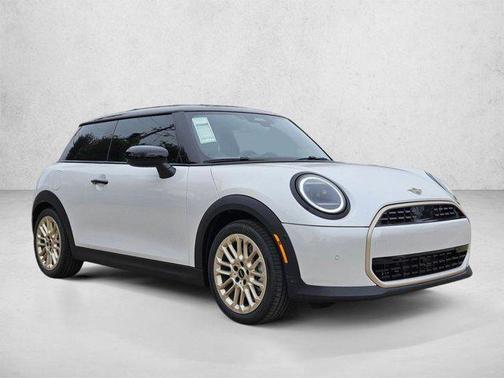 Nanuq White Metallic 2026 MINI Hardtop Cooper