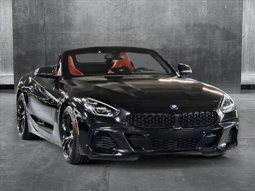 Black Sapphire Metallic 2022 BMW Z4 sDrive30i