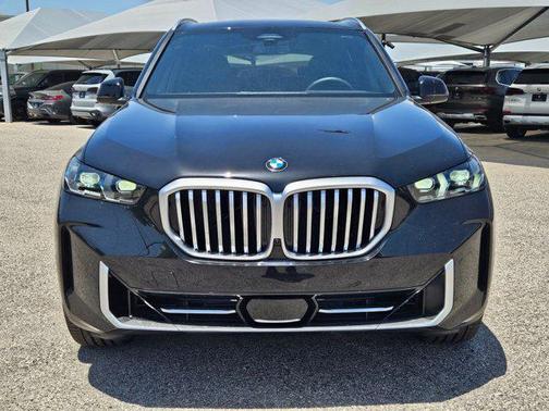 Black Sapphire Metallic 2026 BMW X5 xDrive40i