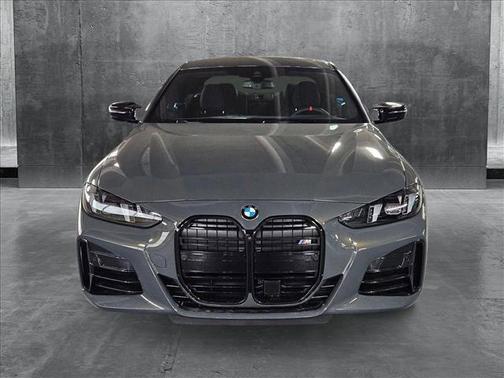 2025 BMW M440 i