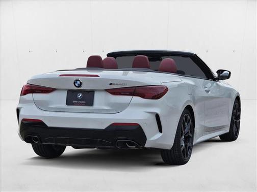 2025 BMW M440 i