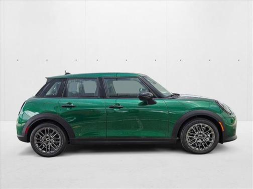 British Racing Green IV Metallic 2025 MINI Hardtop Cooper S