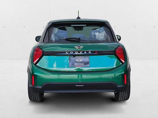 British Racing Green IV Metallic 2025 MINI Hardtop Cooper S