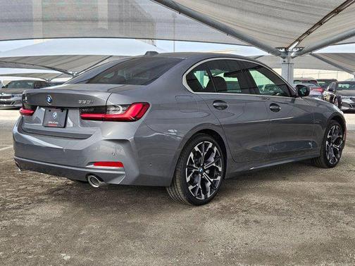 2026 BMW 330 xDrive NA