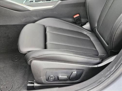 2026 BMW 330 xDrive NA