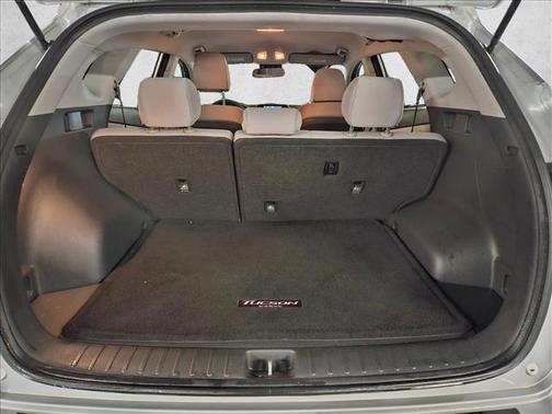 Molten Silver 2019 Hyundai TUCSON SE