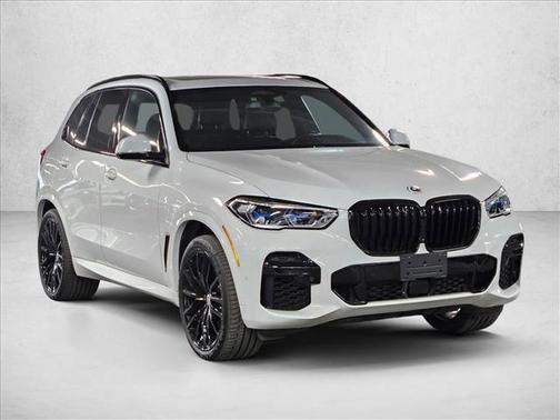 2023 BMW X5 M50i
