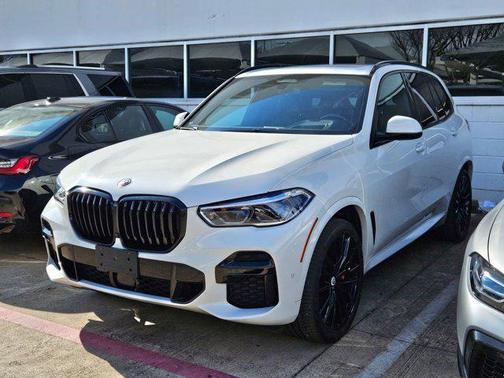 2023 BMW X5 M50i