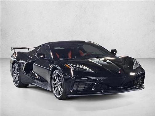 2025 Chevrolet Corvette Stingray w/3LT