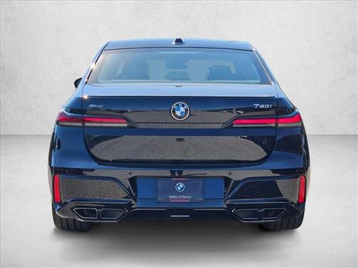 2025 BMW 760 xDrive