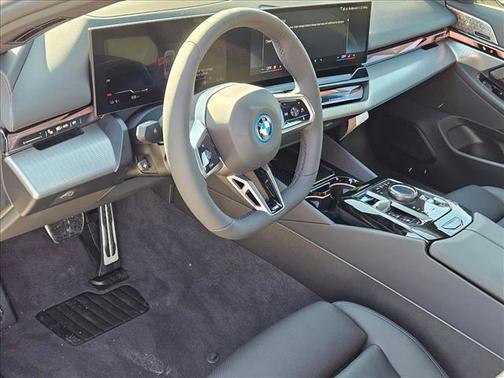 2026 BMW i5 eDrive40