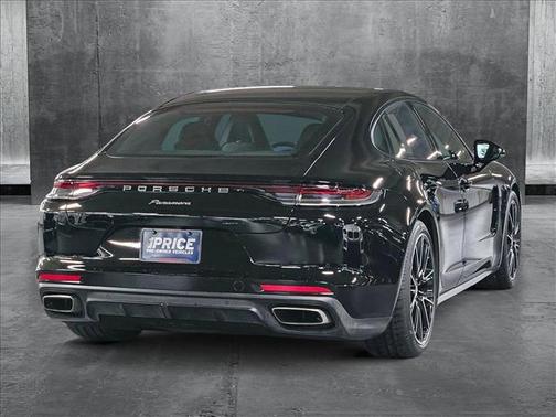 2023 Porsche Panamera RWD