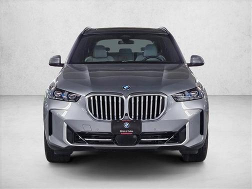 Skyscraper Grey Metallic 2024 BMW X5 xDrive40i
