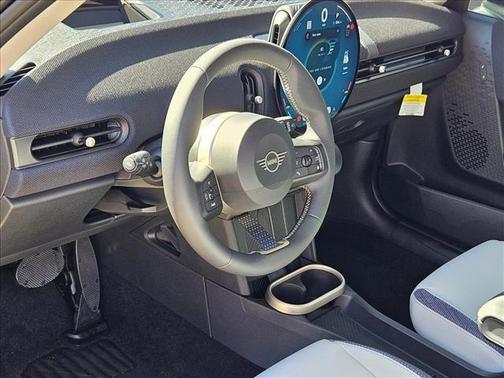 2025 MINI Hardtop Cooper