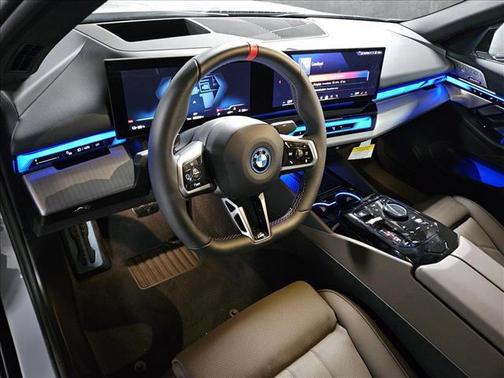 2024 BMW i5 M60