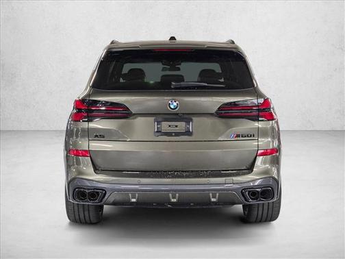 2026 BMW X5 M60i