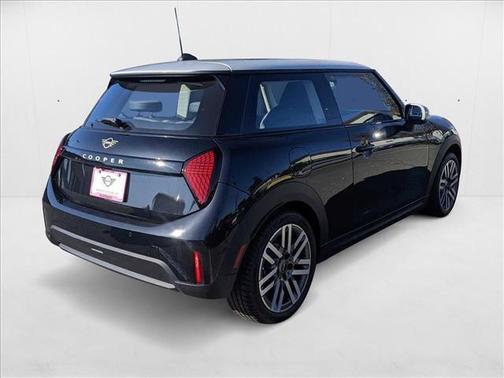 2025 MINI Hardtop Cooper