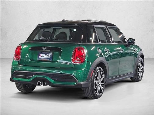 British Racing Green IV Metallic 2023 MINI Hardtop Cooper S