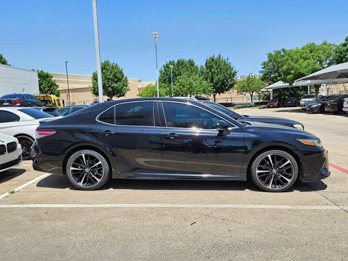 2019 Toyota Camry XSE