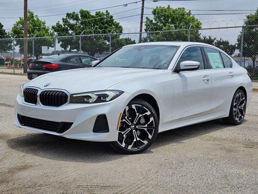 2025 BMW 330 i