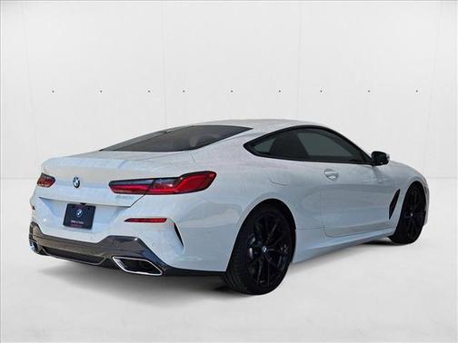 2024 BMW 840 i