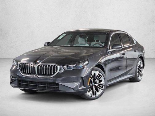 Dark Graphite Metallic 2026 BMW 530 530i