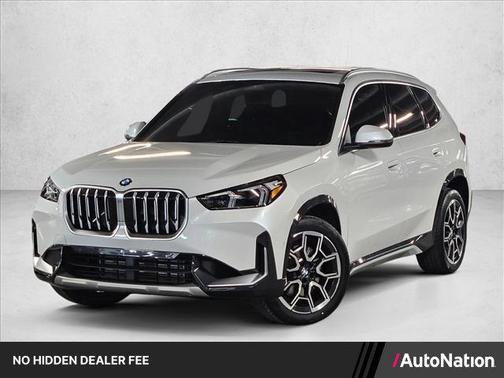 Mineral White Metallic 2025 BMW X1 xDrive28i