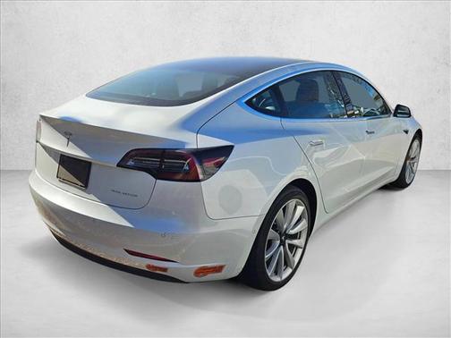 2019 Tesla Model 3 Long Range