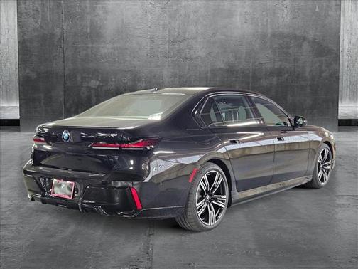 2025 BMW i7 xDrive60