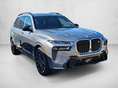 2024 BMW X7 M60i