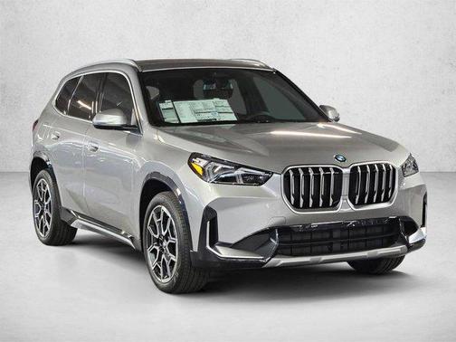 Space Silver Metallic 2026 BMW X1 xDrive28i