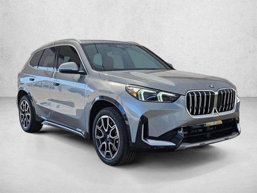 Space Silver Metallic 2026 BMW X1 xDrive28i