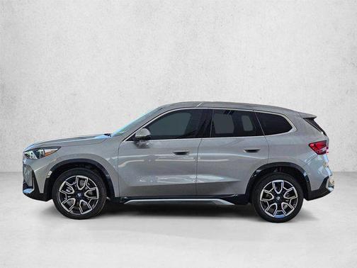Space Silver Metallic 2026 BMW X1 xDrive28i