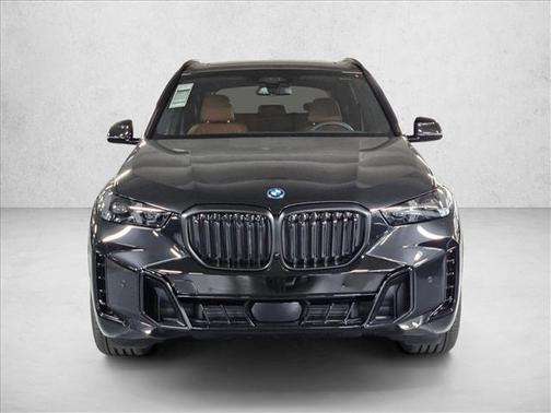 Black Sapphire Metallic 2026 BMW X5 PHEV xDrive50e