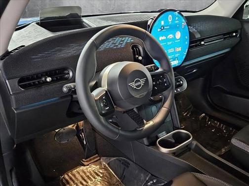 2025 MINI Hardtop Cooper