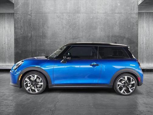 2025 MINI Hardtop Cooper