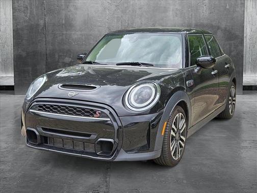2022 MINI Hardtop Cooper S