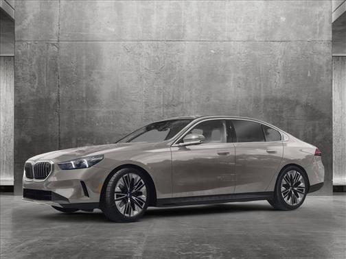 2024 BMW 530 i