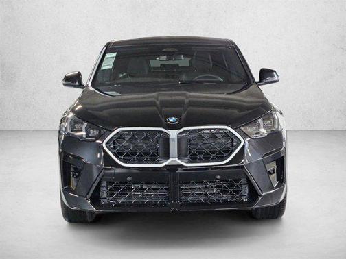 Black Sapphire Metallic 2026 BMW X2 xDrive28i