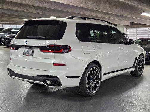 2026 BMW X7 xDrive40i