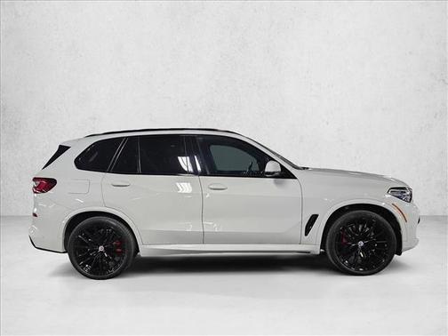 Alpine White 2023 BMW X5 M50i