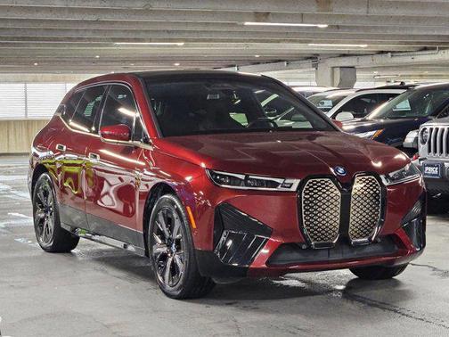Aventurin Red Metallic 2024 BMW iX xDrive50
