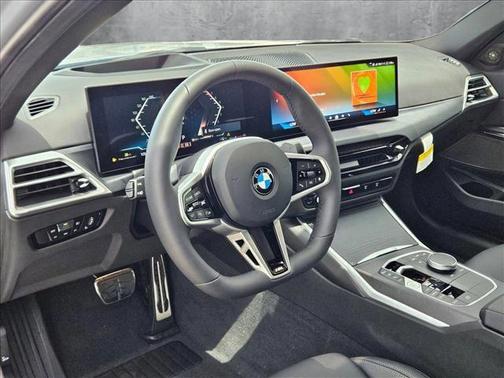 2025 BMW 330 i