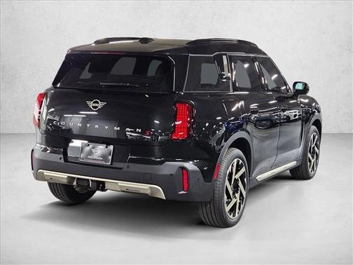 Midnight Black II Metallic 2026 MINI Countryman Cooper S ALL4