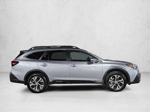Ice Silver Metallic 2020 Subaru Outback Limited XT
