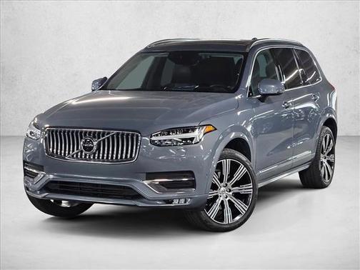 2022 Volvo XC90 T6 Inscription