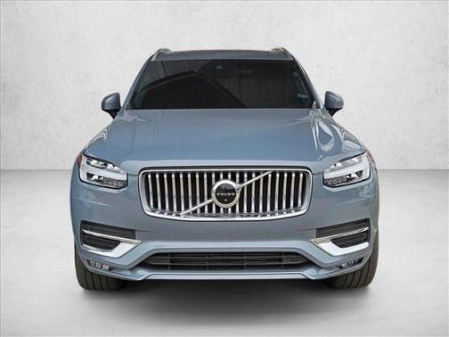 2022 Volvo XC90 T6 Inscription