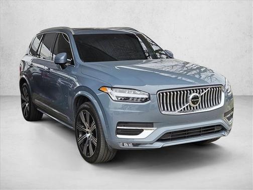 2022 Volvo XC90 T6 Inscription