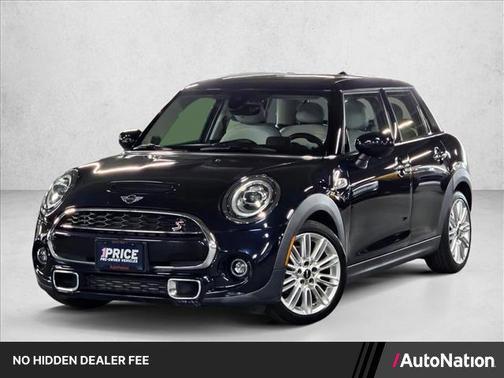 MINI Yours Enigmatic Black Metallic 2020 MINI Hardtop Cooper S