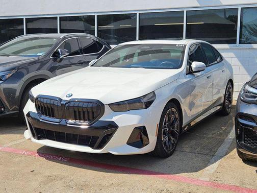 2024 BMW 530 i